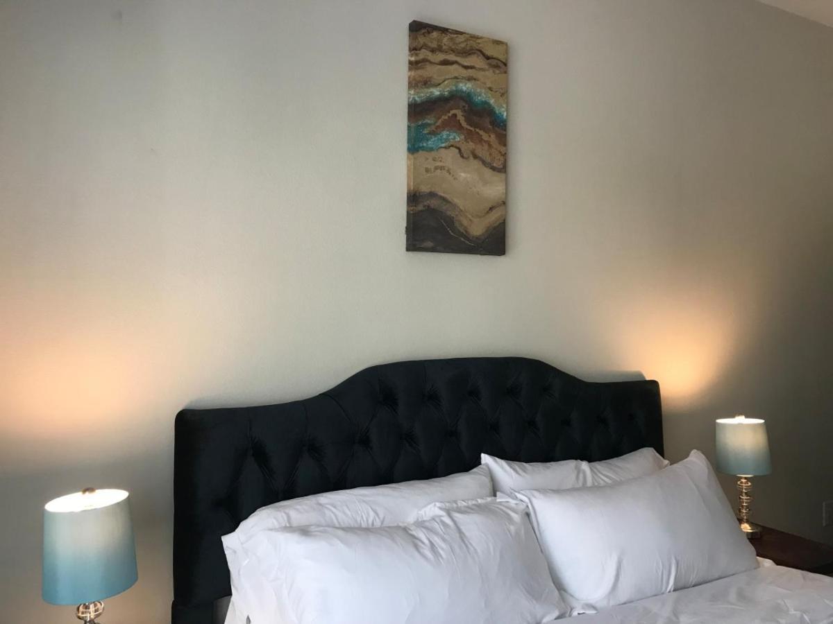 Spacious Furnished Resort Style Apartments Tomball Rum bild