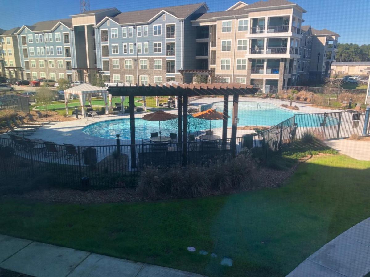 Spacious Furnished Resort Style Apartments Tomball Rum bild