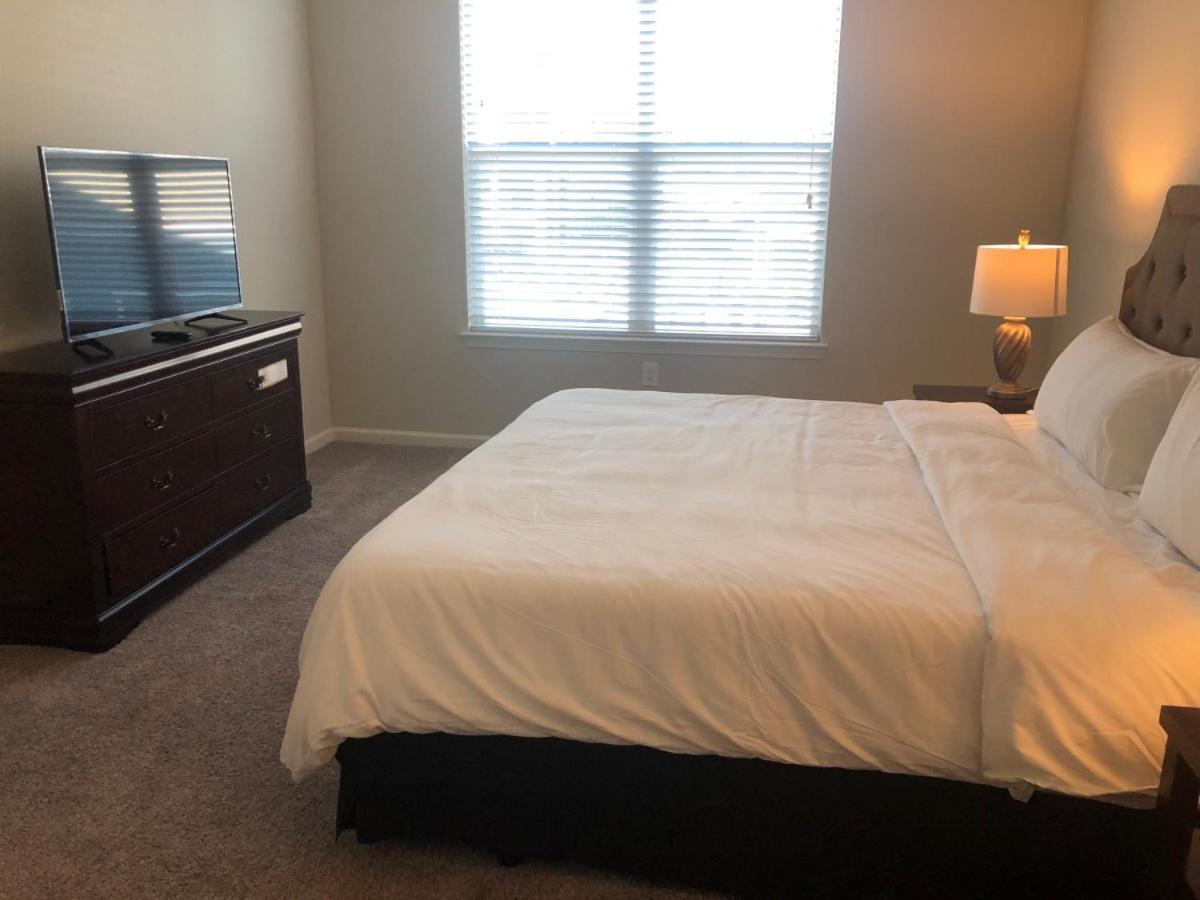 Spacious Furnished Resort Style Apartments Tomball Rum bild